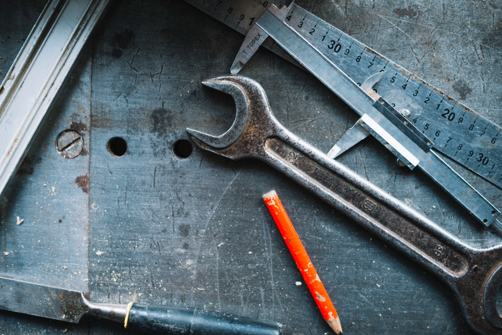 Working with outdated tools can slow you down and even pose safety risks. Here are five signs it’s time to upgrade